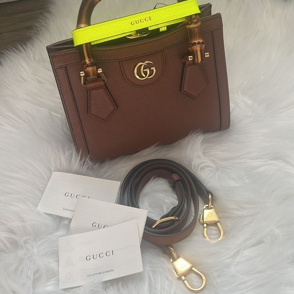 🆕💯% Auth GUCCI DIANA MINI TOTE BAG - Brown Leather 🍂 - Picture 11 of 14